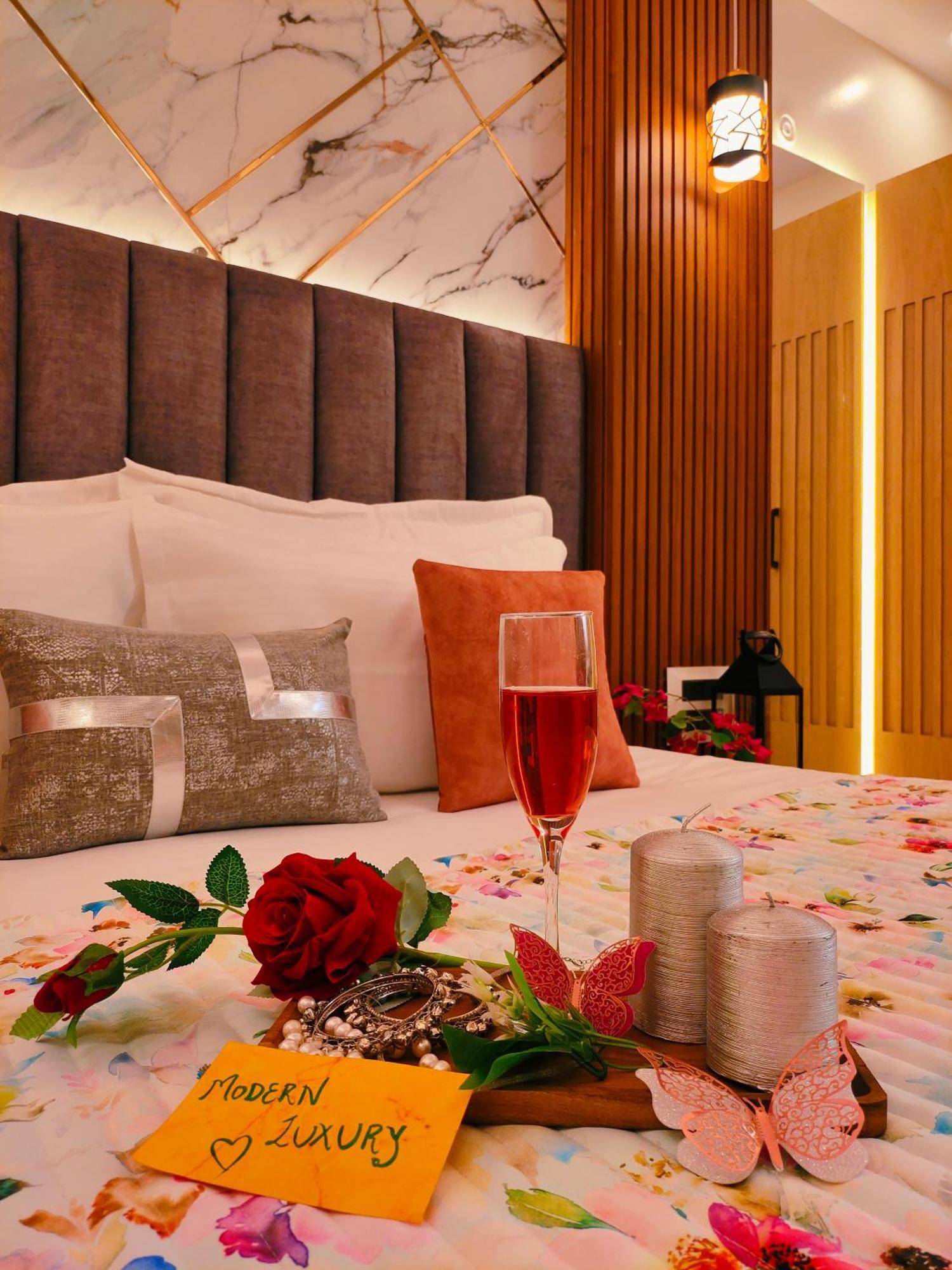 Sarang Palace - Boutique Stays&Candlelight Dining Jaipur Extérieur photo